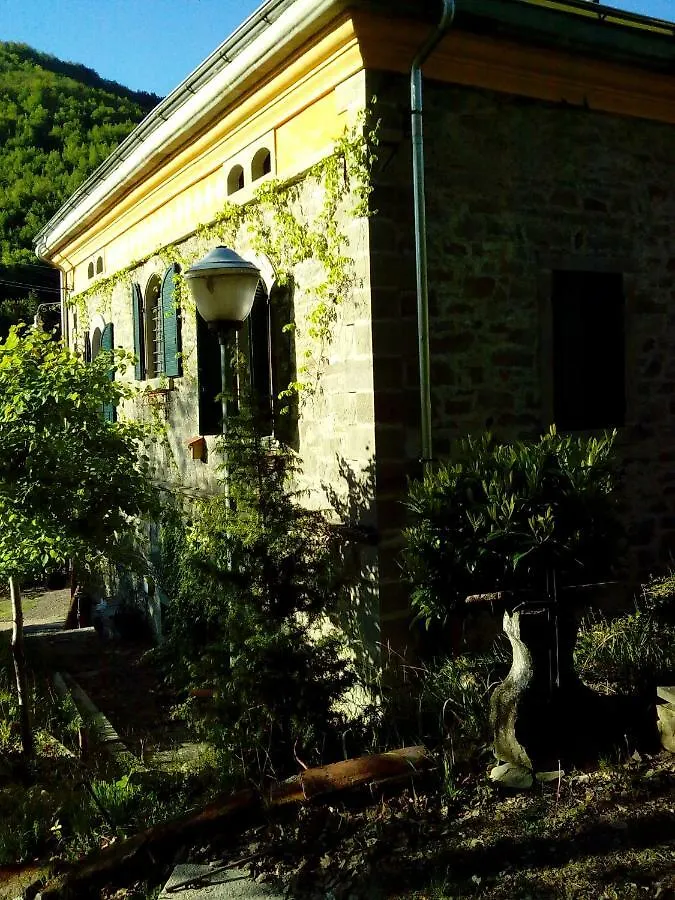 Ponte Dei Leoni Villa Montecreto