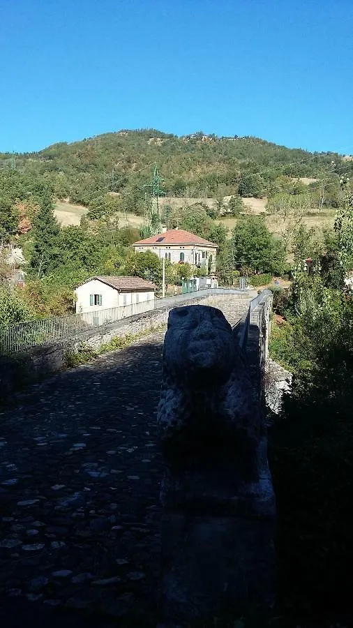 Ponte Dei Leoni Villa Montecreto Holiday home
